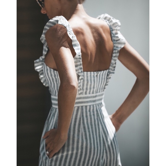 ❗️LAST ONE❗️Striped Ruffle Jumpsuit - Picture 4 of 7